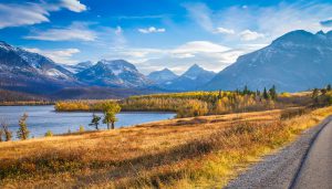 landscape of mountains off a highway in Montana